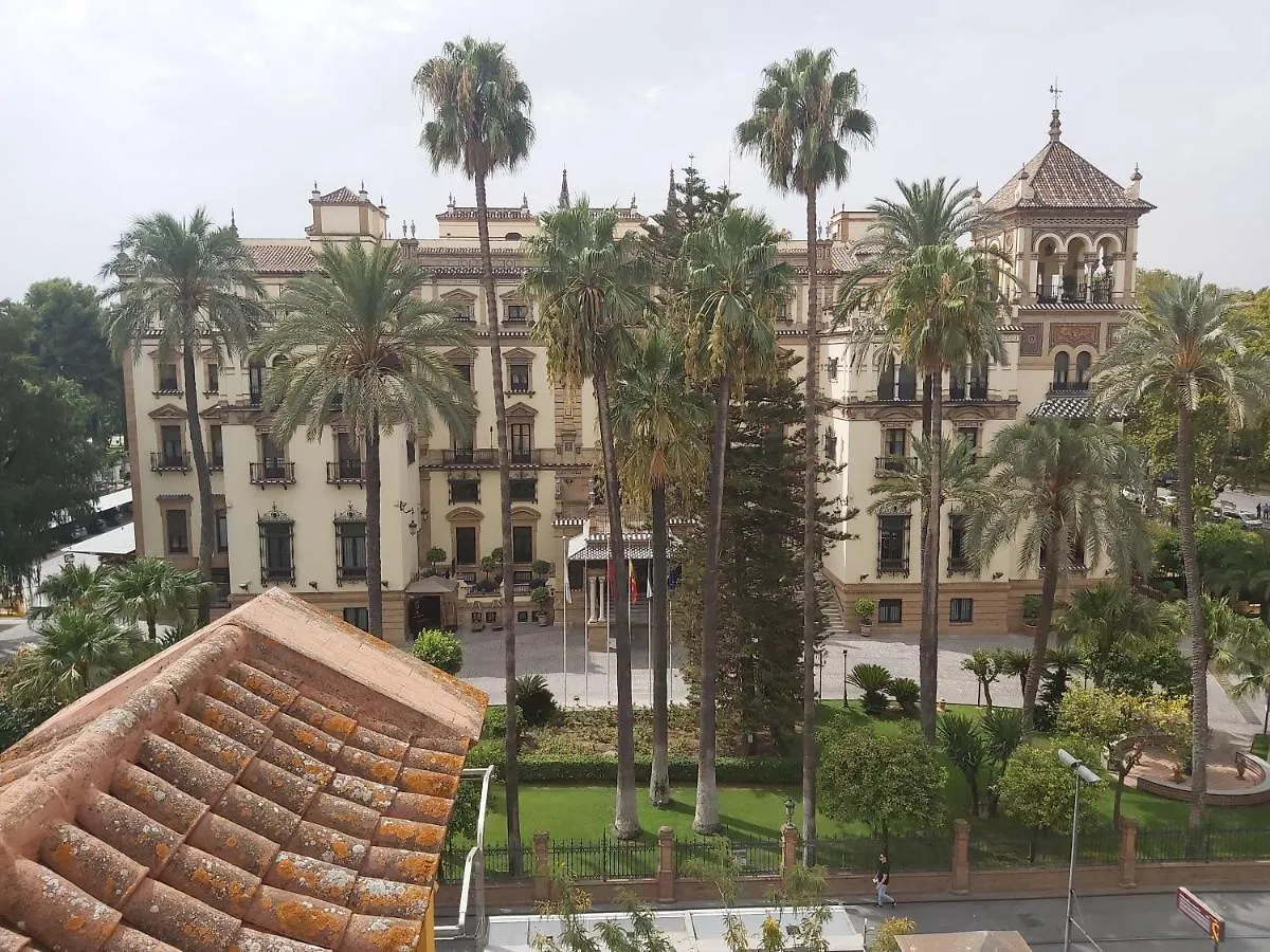 La Casa De San Fernando Con Vistas A Los Reales Alcazares Seville Apartment